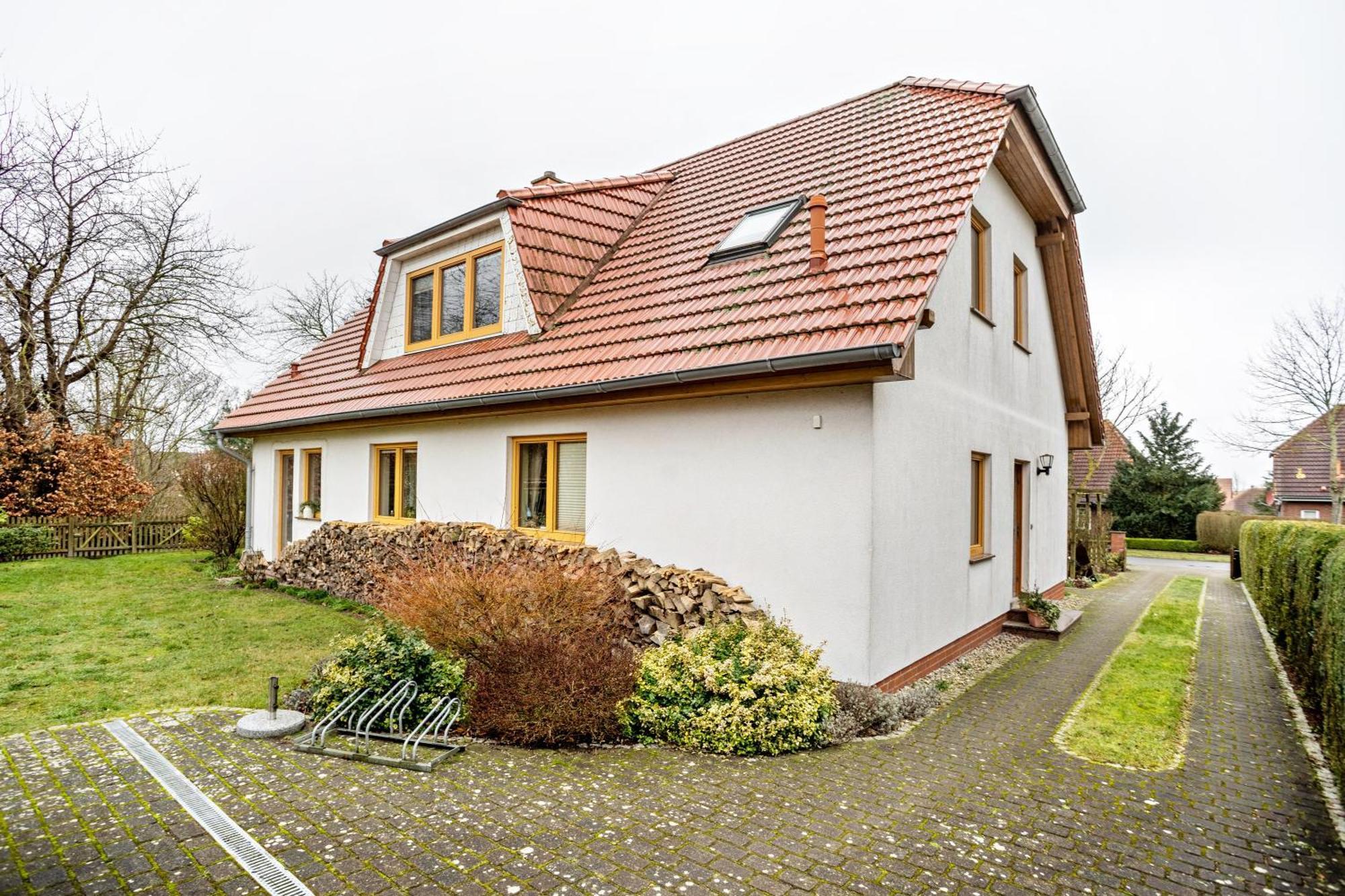 Ferienwohnung 'Am Weidenring' Pantelitz Exteriör bild