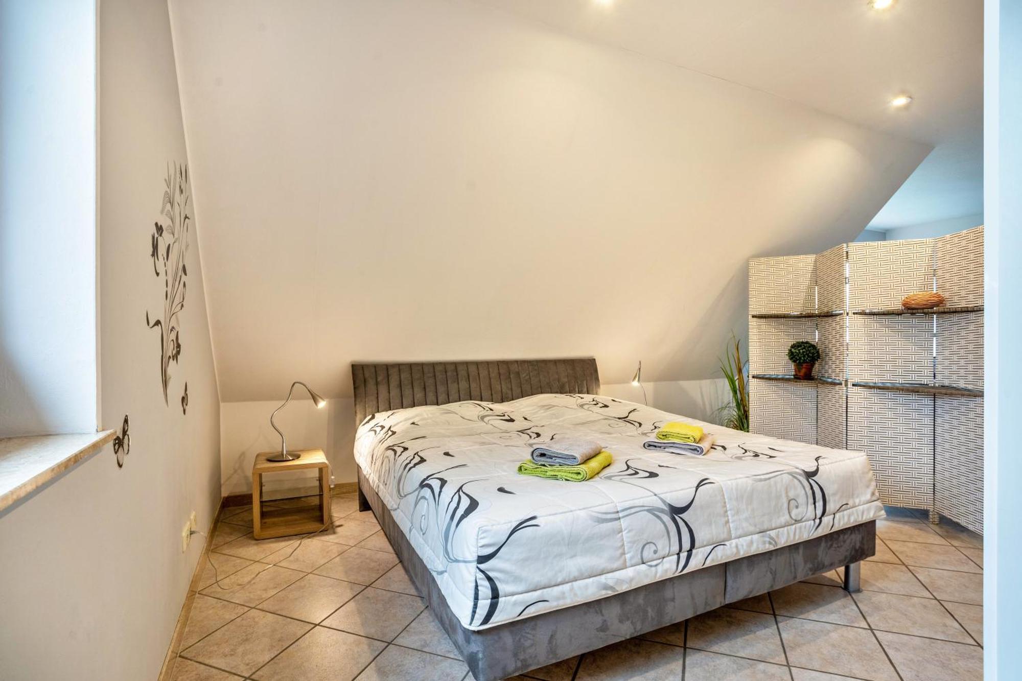 Ferienwohnung 'Am Weidenring' Pantelitz Exteriör bild